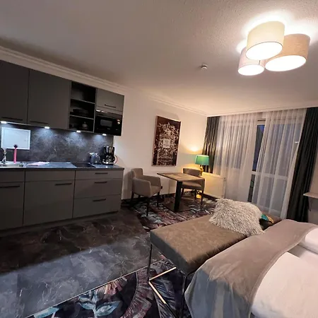 Appartementhotel Cura 4*