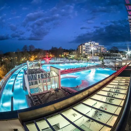 Apartamento Appartementhotel Cura 4*